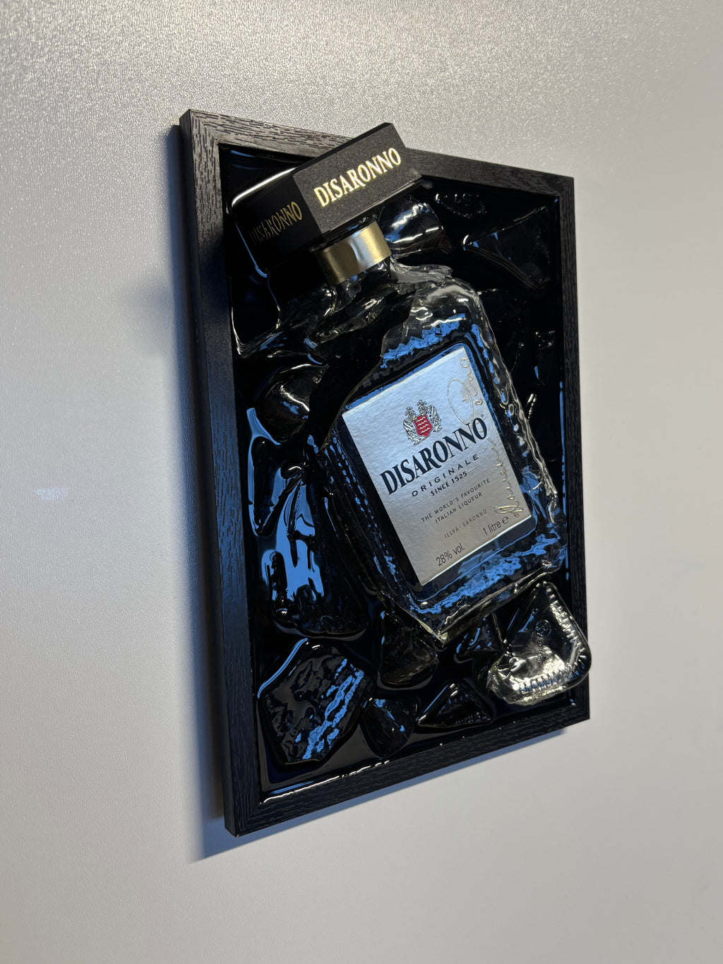 Disaronno – Kunst aus Epoxidharzflaschen