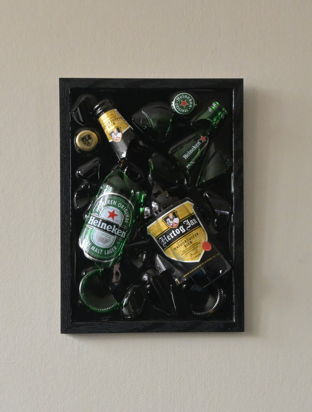 Heineken und Hertog Jan – Flaschenkunst aus Epoxidharz