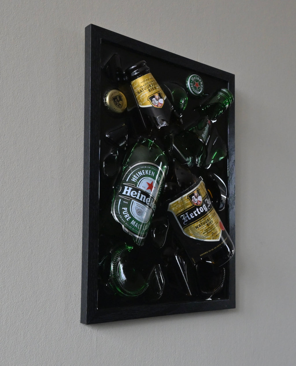 Heineken und Hertog Jan – Flaschenkunst aus Epoxidharz