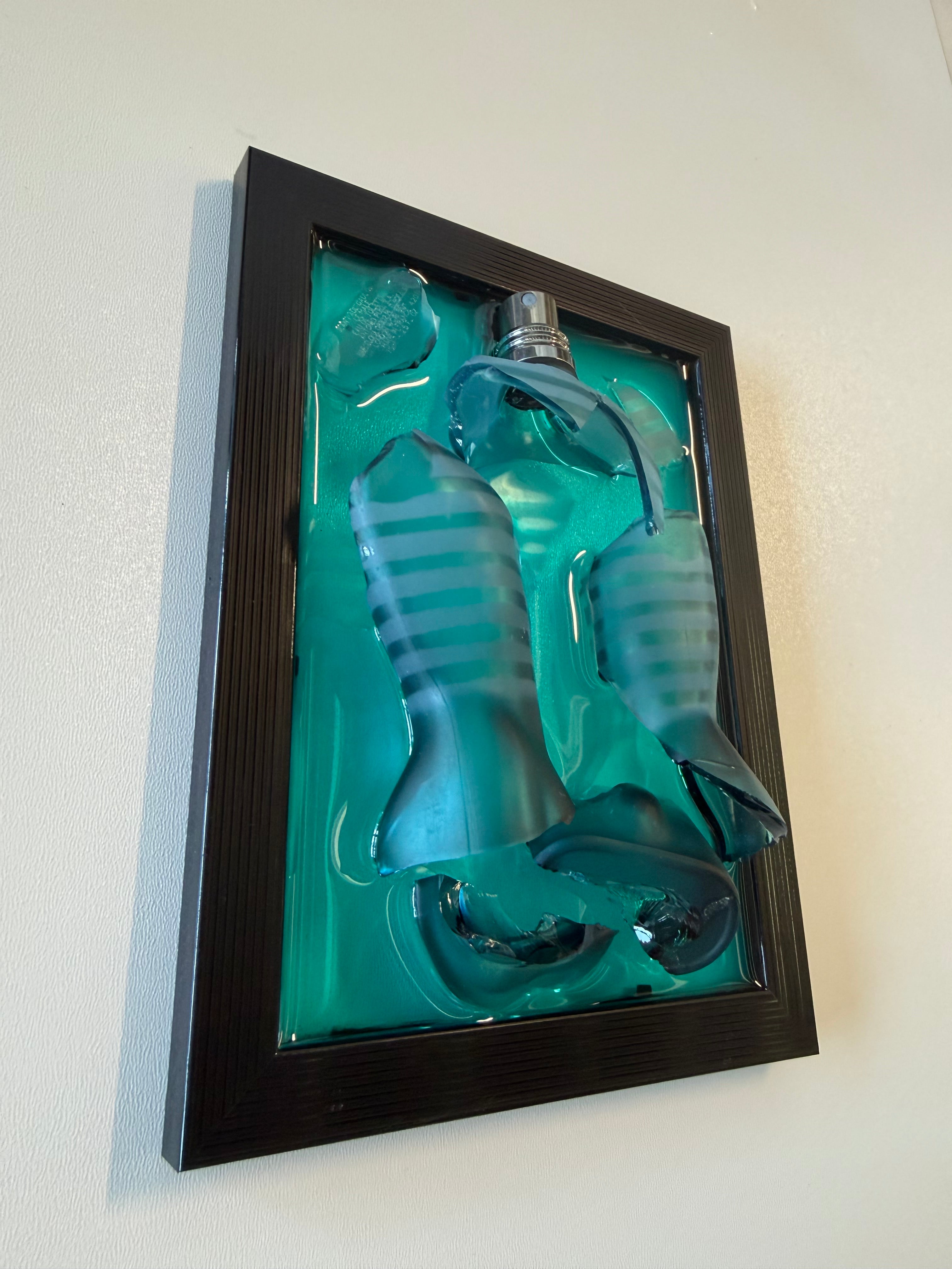Jean paul Gaultier - Epoxy flessen kunst