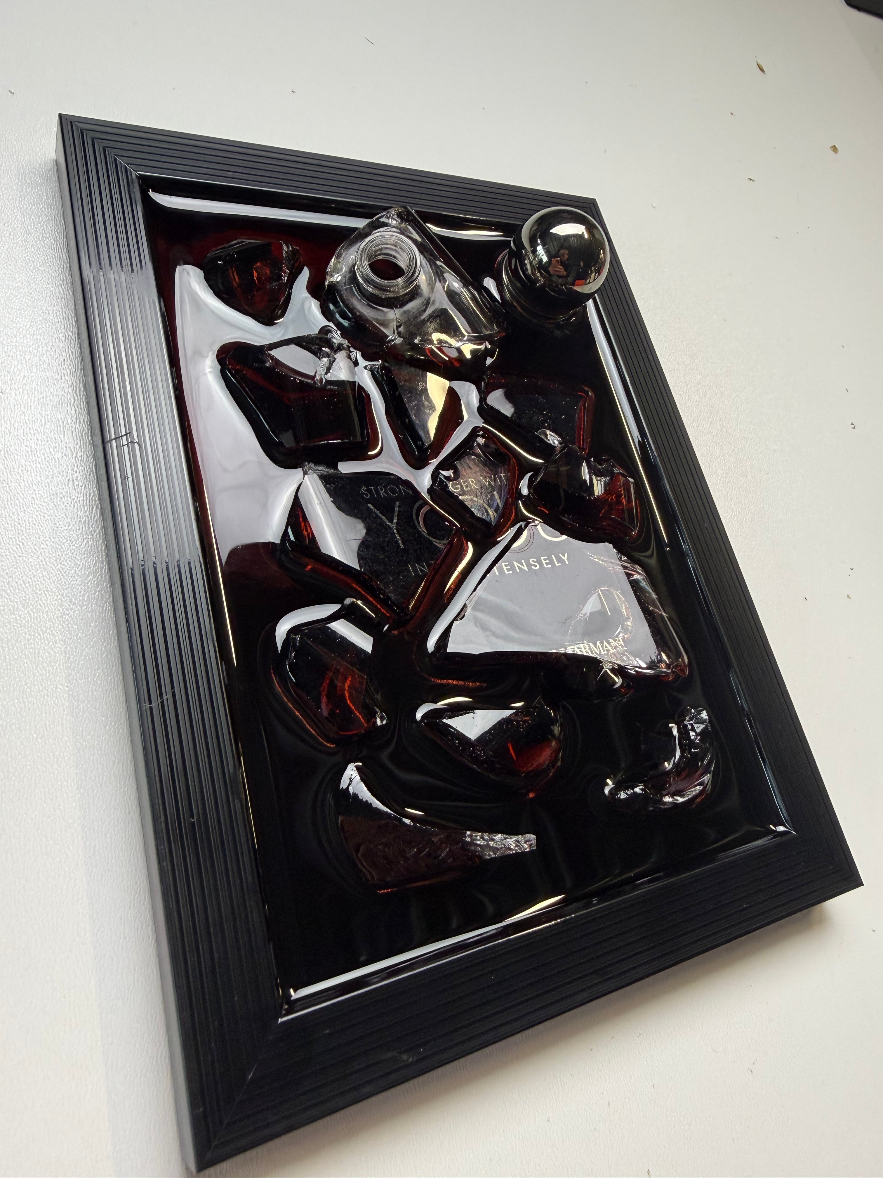 Stronger with you - Epoxy parfum kunst