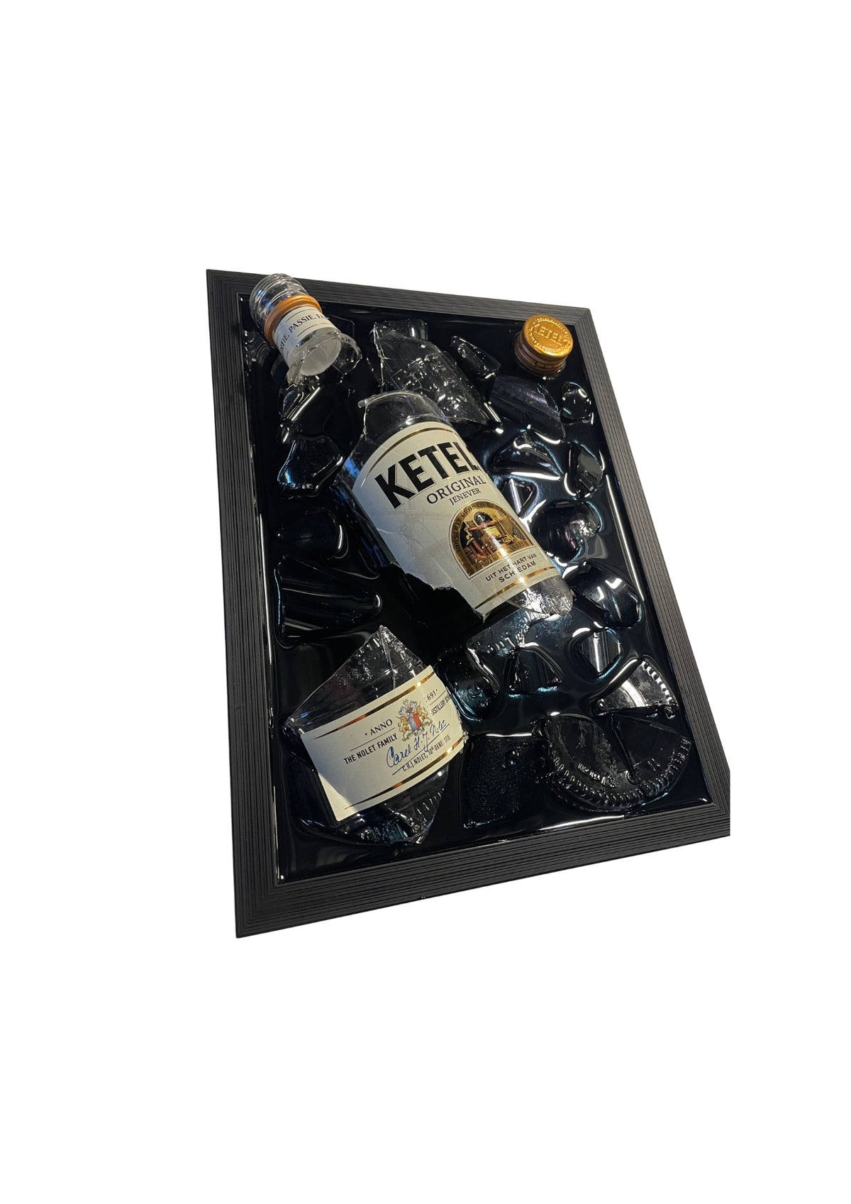 Ketel 1 - Epoxy flessen kunst